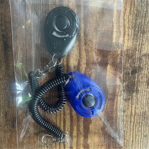 Black and Blue Cat/Dog Clicker Training Devices